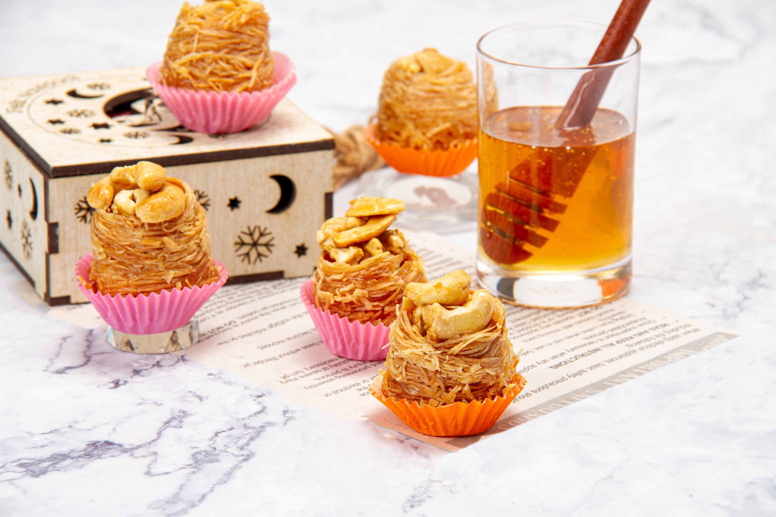 BAKLAVA IN THE SHAPE OF BIRDS NEST